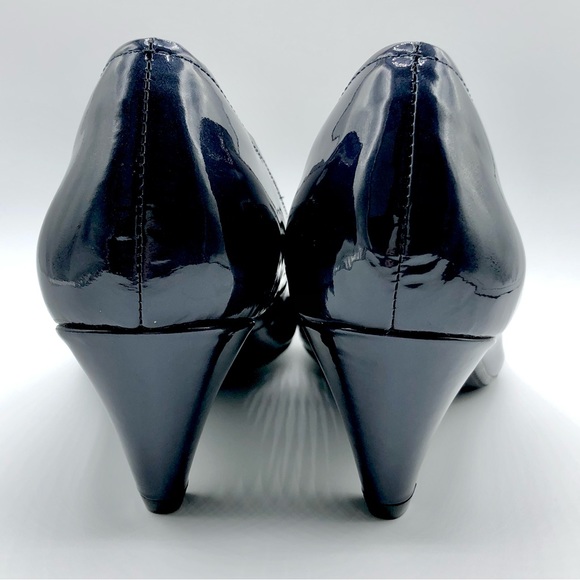 Sofft Altessa II Patent Leather Pump In Marine blue - Picture 5 of 12